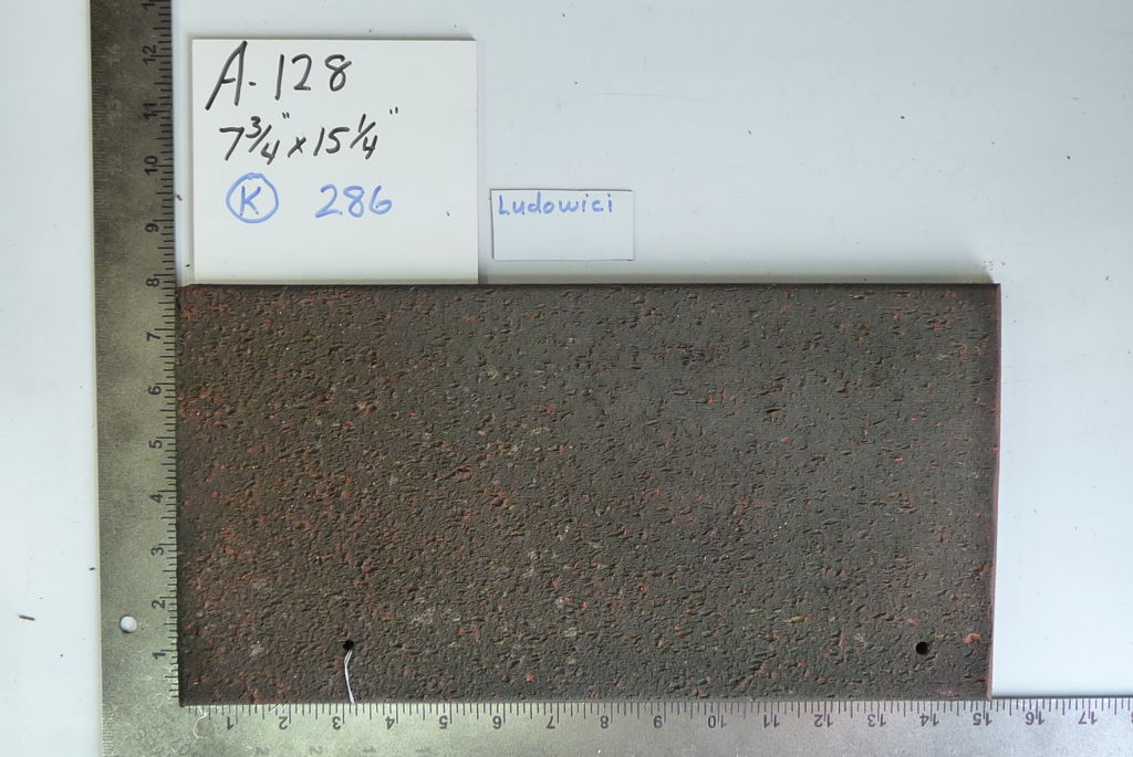 PRODUCT: A-128 > Ludowici Provincial Split Ridge 7.75 x 15.25 Dark Brown Weathered (Reclaimed) S/R