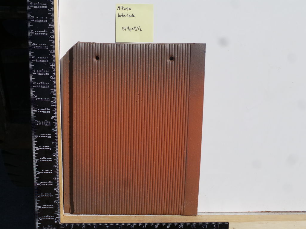PRODUCT: FL-172 > Clay Altusa 14.5 x 11.5 Wire Scored Red Fire Flashed (Reclaimed) Interlocking